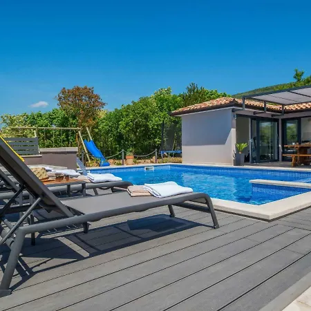 Вилла A-r-t- By Interhome