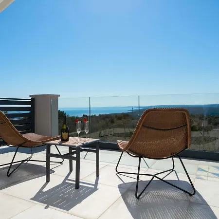 וילה A-r-t- By Interhome *