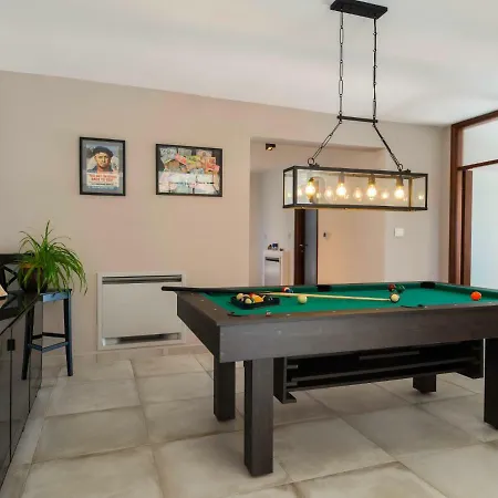 A-r-t- By Interhome Вилла *