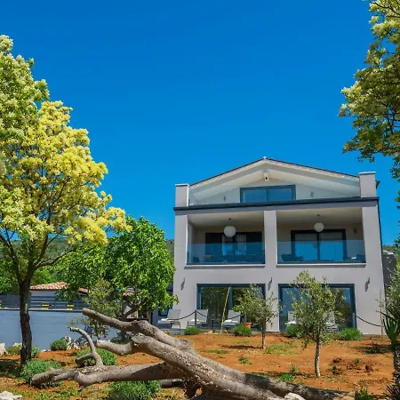 Вилла A-r-t- By Interhome *